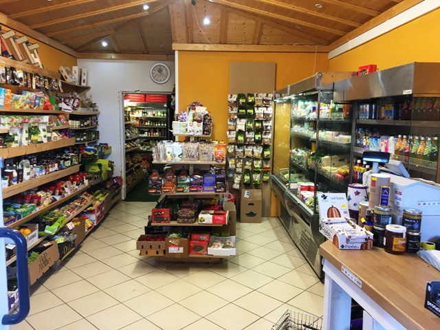 fruit shop for sale