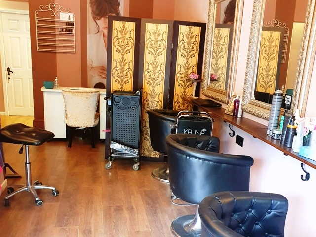 Hair & Beauty Salon in Portsmouth For Sale for Sale
