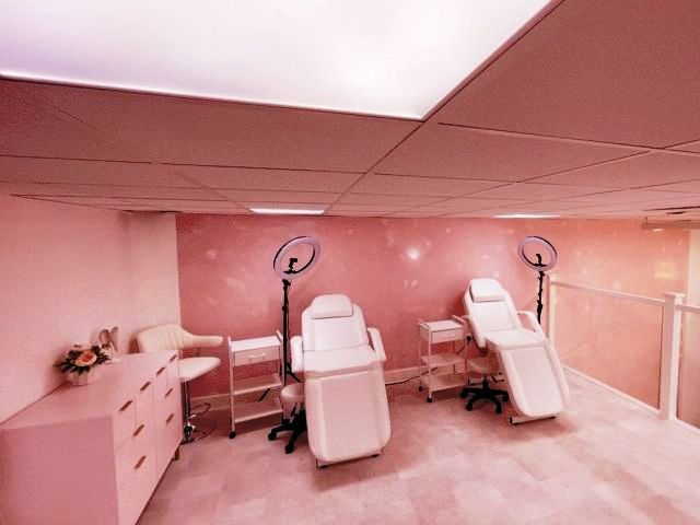Sell a Hair and Lazer Beauty Salon in Hounslow For Sale