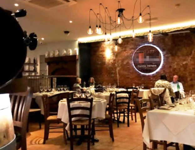 Sell a Licensed Italian Restaurant in Leatherhead For Sale