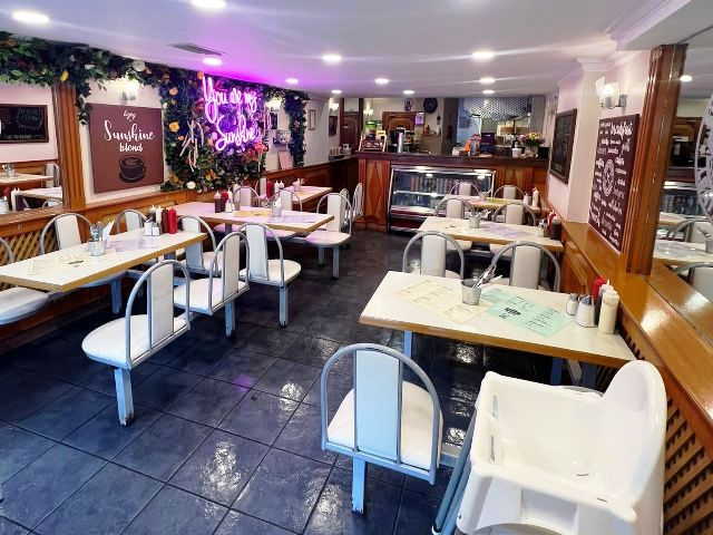 Well Fitted Cafe Restaurant in Leatherhead For Sale for Sale