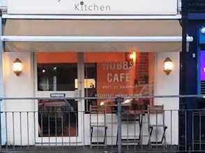 Immaculate Cafe in Middlesex For Sale