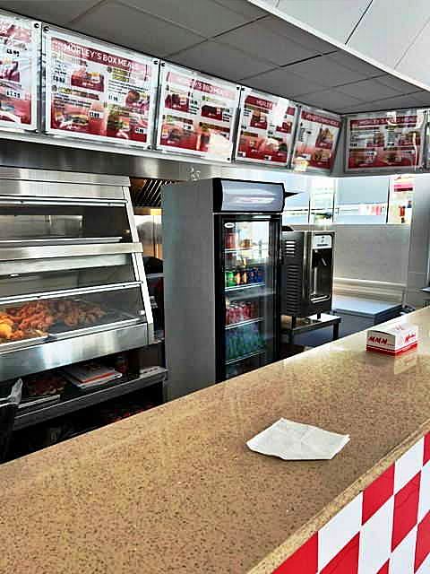Fast Food Restaurant in South London For Sale