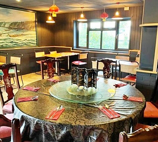 Restaurant with Bar Live music in Hampshire For Sale for Sale