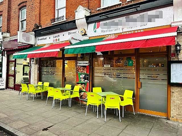 Cafe, Fast Food Restaurant plus Restaurant for Sale in Hampshire