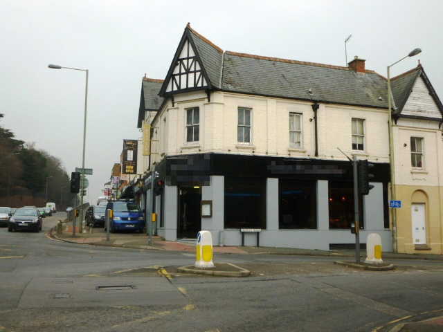 Spacious Well Equipped Licensed Restaurant for sale