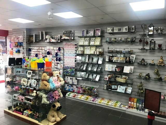 Main Post Office plus Off Licence in Middlesex For Sale for Sale