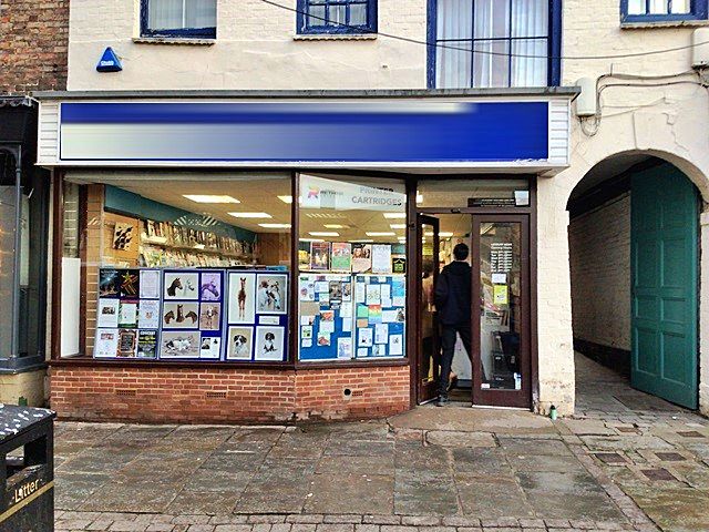 Traditional Newsagent with Easy Hours in Herefordshire For Sale