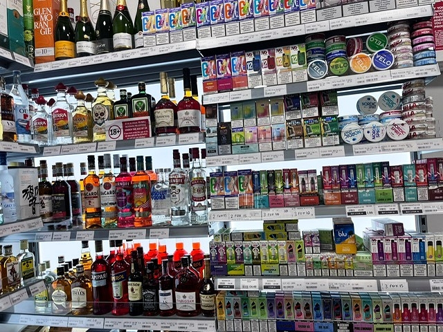 Buy a Off Licence and Vape Shop in South London For Sale