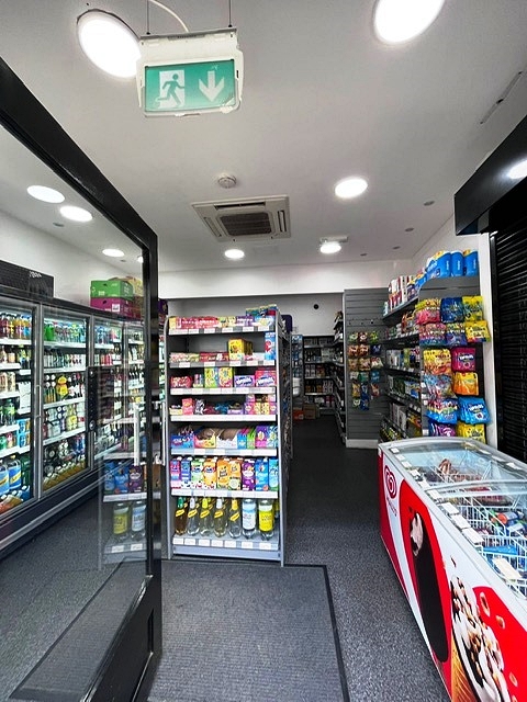 Off Licence and Vape Shop in South London For Sale for Sale