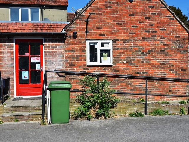 Post Office with Off Licence and Convenience Groceries in Hampshire For Sale
