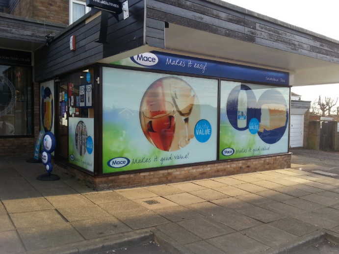 Unopposed Mace Convenience Store in Bedfordshire For Sale