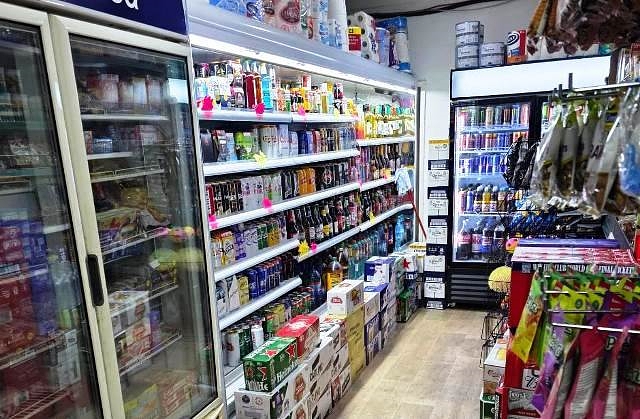 Sell a Convenience Store with Off Licence in Lincolnshire For Sale