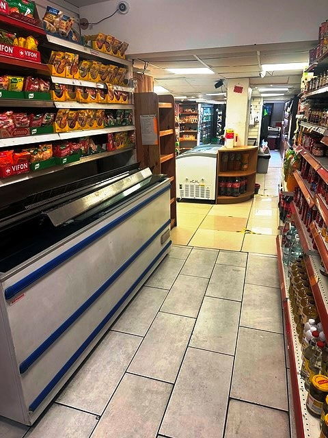 Supermarket and Off Licence in Hampshire For Sale for Sale