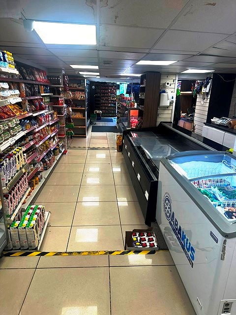 Supermarket and Off Licence in Hampshire For Sale for Sale