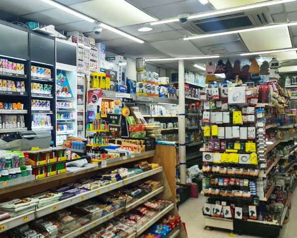 Sell a Convenience Store plus Vapes in West London For Sale