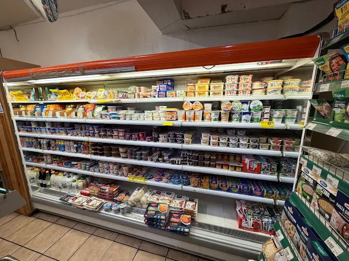 West Midlands Off Licences interior