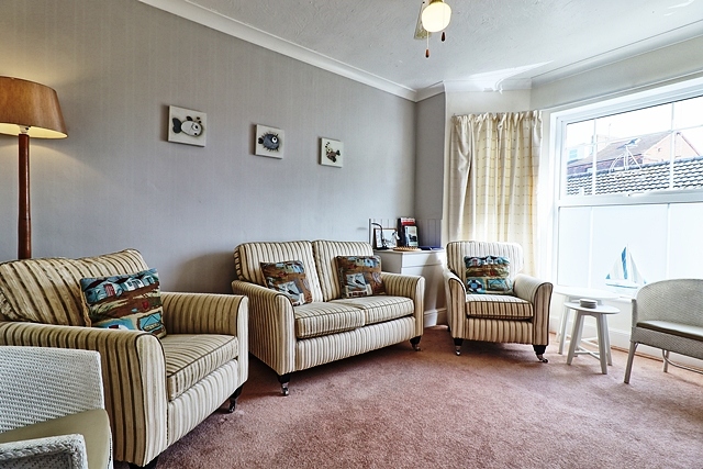 Sell a Licensed Holiday Flat and Guest House in Essex For Sale