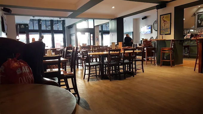 Impressive Bar & Restaurant in East London