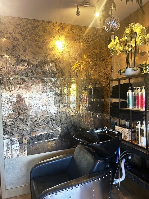 Hair & Beauty Salon in Reigate For Sale for Sale