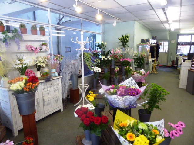 Spacious Florist in Surrey For Sale