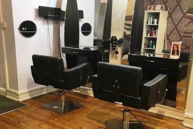 Buy a Hair & Beauty Salon pluss Aesthetics Clinic in Kent For Sale