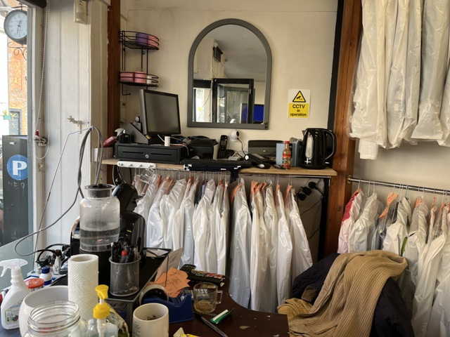 Ultra Modern Dry Cleaners in Henley-on-Thames For Sale