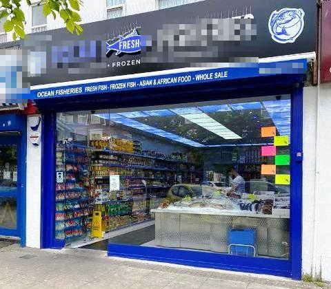 Fishmongers & Grocery in North London For Sale