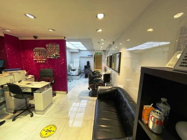 Impressive Hair & Beauty Salon in Middlesex For Sale