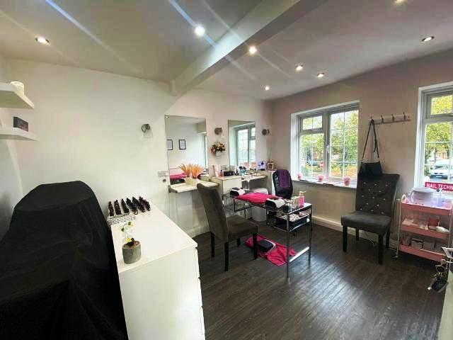 Hair and Beauty Salon plus Barber Shop in Warlingham For Sale