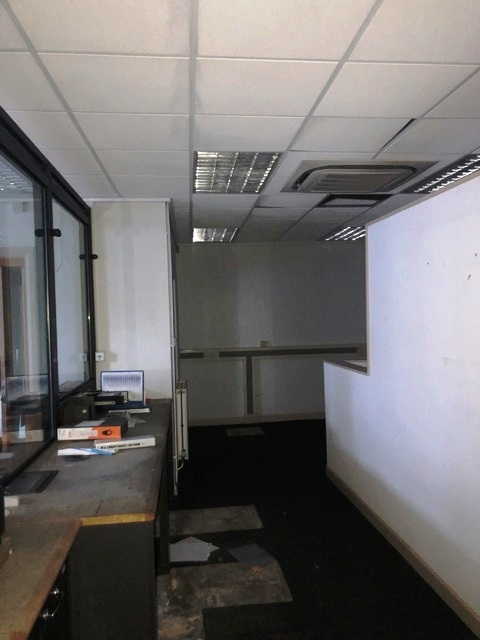 Sell a Empty Shop in Newcastle Emlyn For Sale