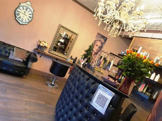 Hair & Beauty Salon in Portsmouth For Sale