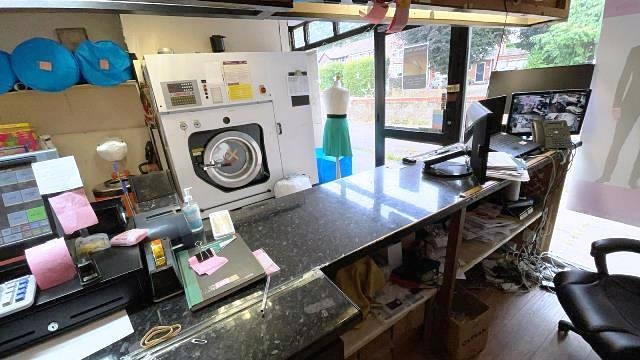 Dry Cleaners plus Launderette in High Wycombe For Sale