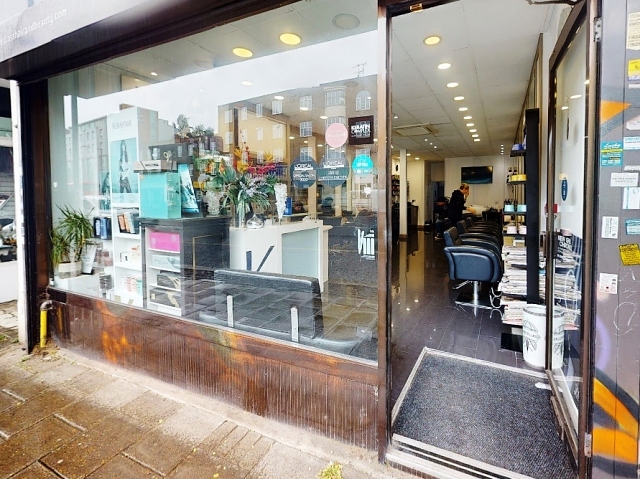 Well Fitted Hairdressing Salon in North London For Sale