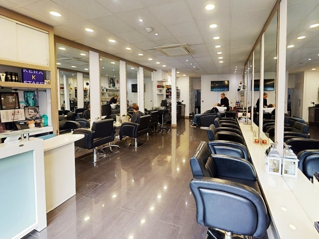 Well Fitted Hairdressing Salon in North London for sale