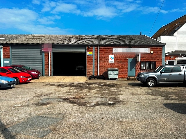 Vehicle Body Repair and Paint in Essex For Sale