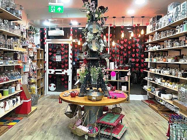 Household Goods Shop in North London For Sale