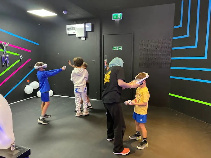 Buy a Virtual Reality Gaming Business in South London For Sale