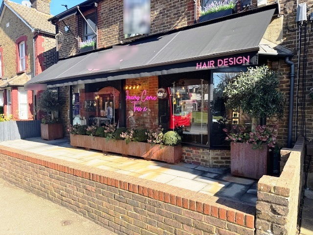 Retail or Catering Premises in Surrey For Sale