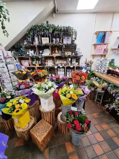 Sell a Florist plus Fruit and Greens Shop in Surrey For Sale
