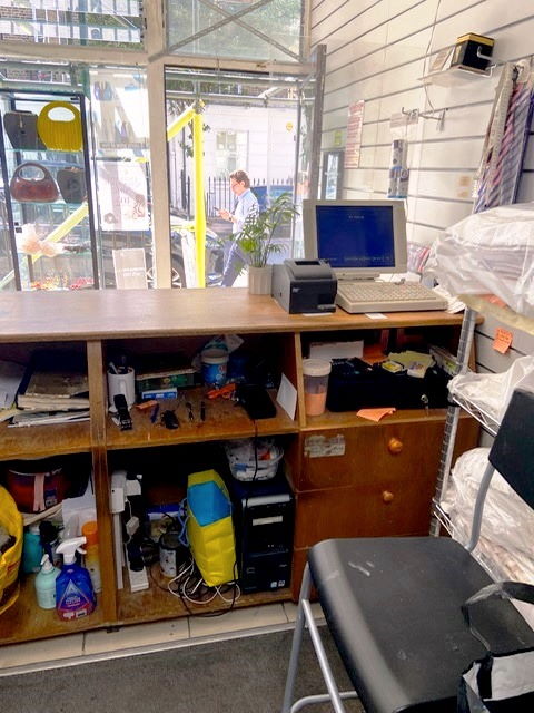 Receiving Dry Cleaners in Central London For Sale