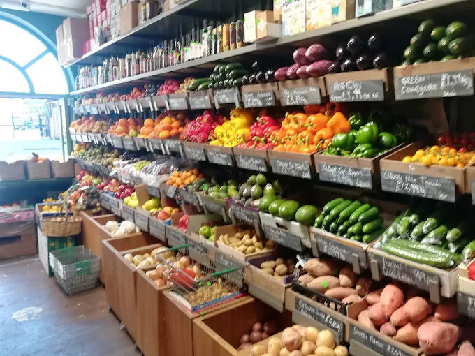 Quality Fruit & Greens Shop in North London