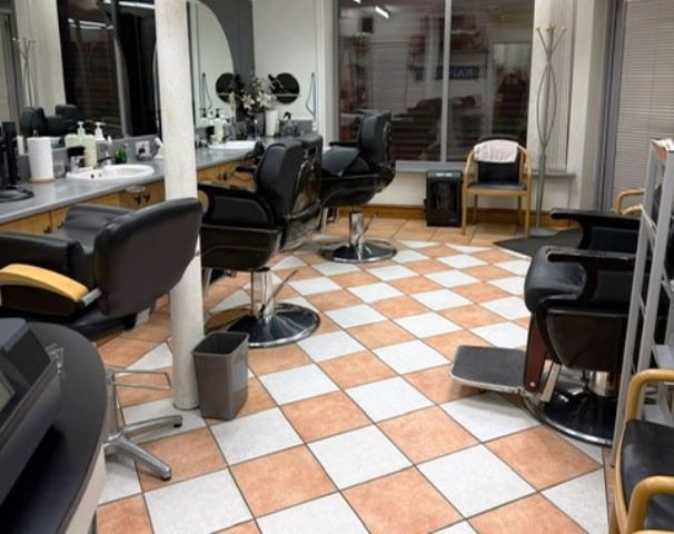 Traditional Barber Shop in Bedfordshire For Sale