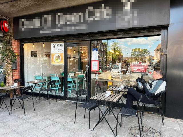 Fully Equipped Cafe in North London For Sale