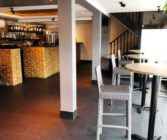 Sell a Wine Bar plus Large Function Room in Essex For Sale