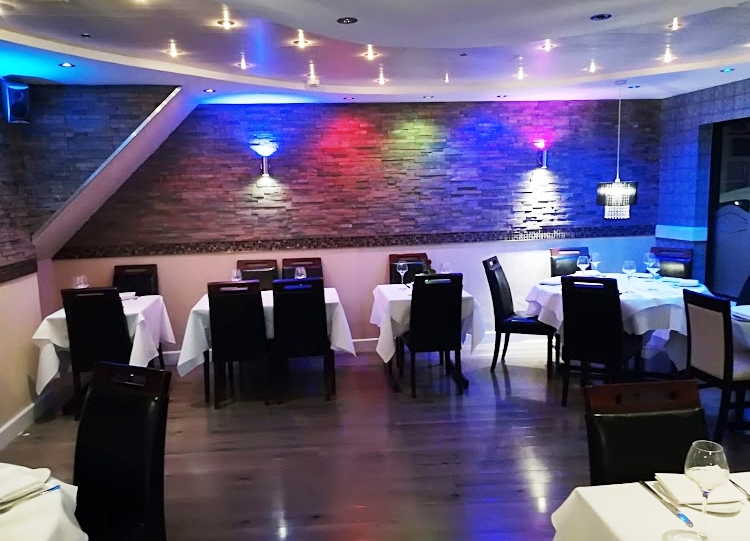 Desirable Licensed Indian Restaurant in Woking For Sale for Sale