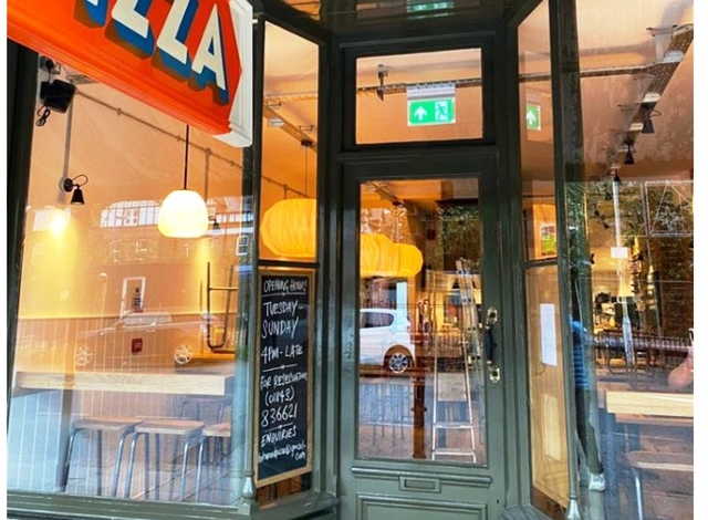 Thriving Pizza Restaurant in Kent For Sale
