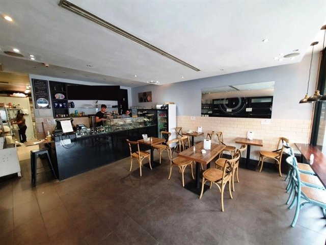 Cafe Bakery in Ilford For Sale