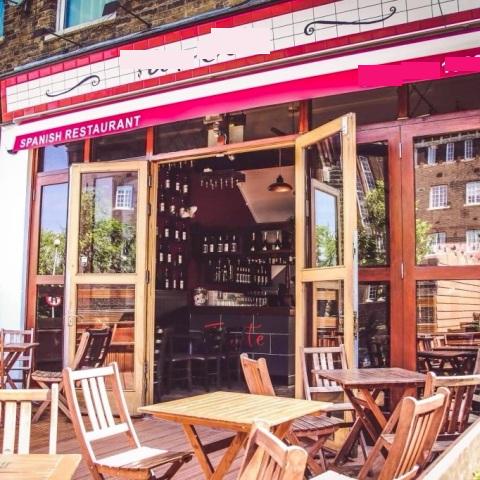 Licensed Spanish Restaurant in South London For Sale