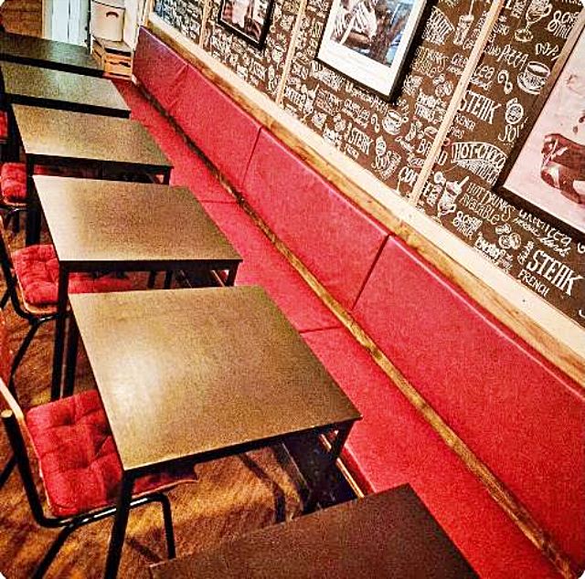 Café Bistro in Plumstead For Sale for Sale